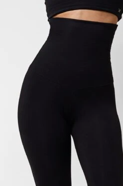 Lightweight Strong Compression High Waistedl Leggings Black -Athletics Store k8950225166419c4cbc9e150907ba86f9