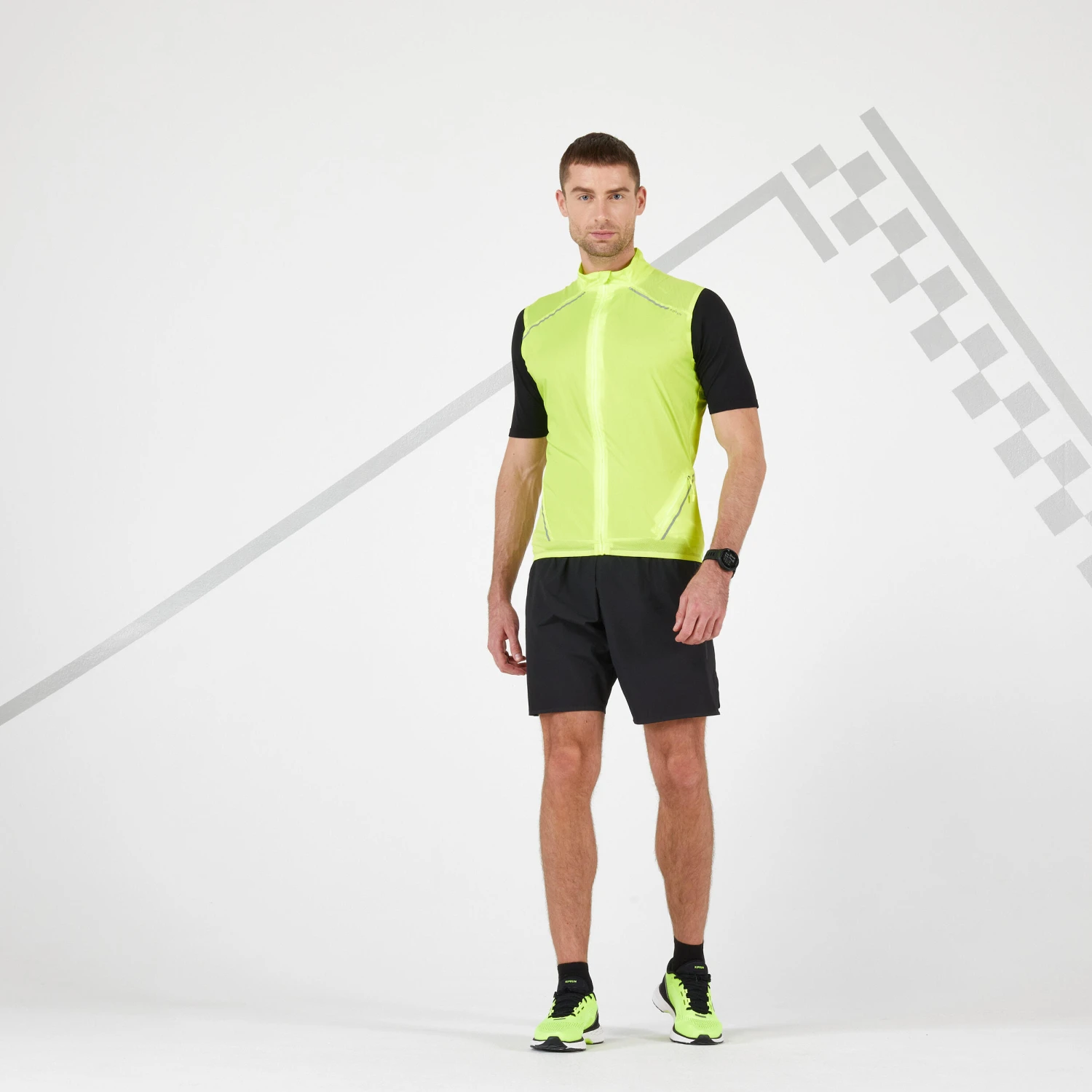 KIPRUN LIGHT MEN'S RUNNING JACKET SLEEVELESS LIGHT YELLOW 4 KIPRUN LIGHT MEN'S RUNNING JACKET SLEEVELESS LIGHT YELLOW - Image 2