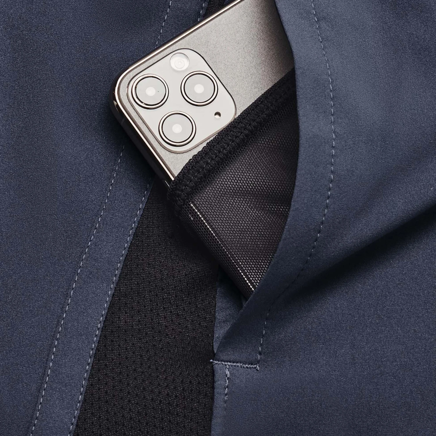 Under Armour Launch 7" 2-in 5 Under Armour Launch 7" 2-in - Image 3