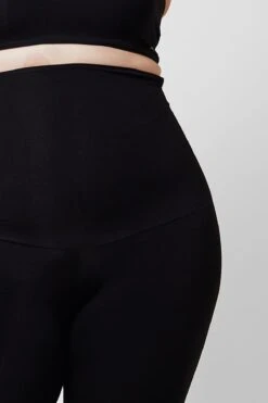 Extra Strong Compression Apple Shape High Waisted Leggings, Short Length, Black -Athletics Store kd463a4e2c2cc1d9c7aaef3fc8f8b65fc